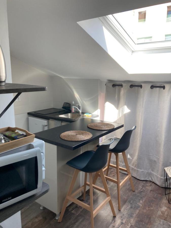 Studio Cocooning Et Refait A Neuf. Lyon 06 Eksteriør billede